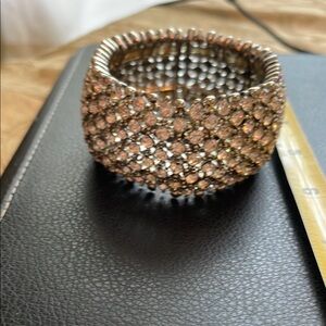 Stretchy silver clear stone bracelet